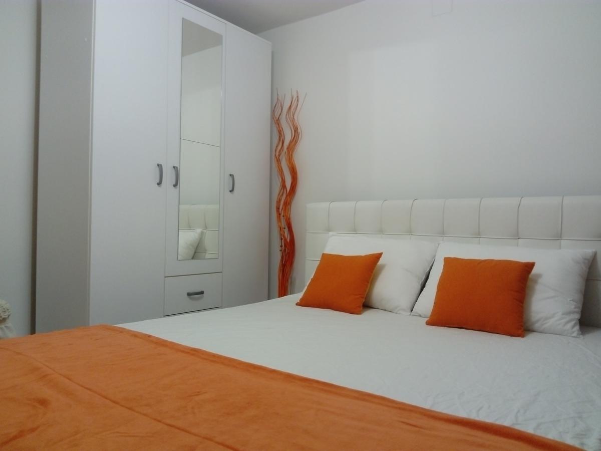 Jasmin White Apartment Skopje Eksteriør bilde