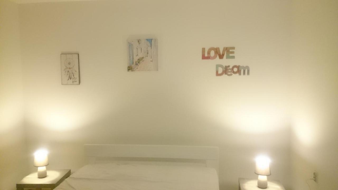 Jasmin White Apartment Skopje Eksteriør bilde