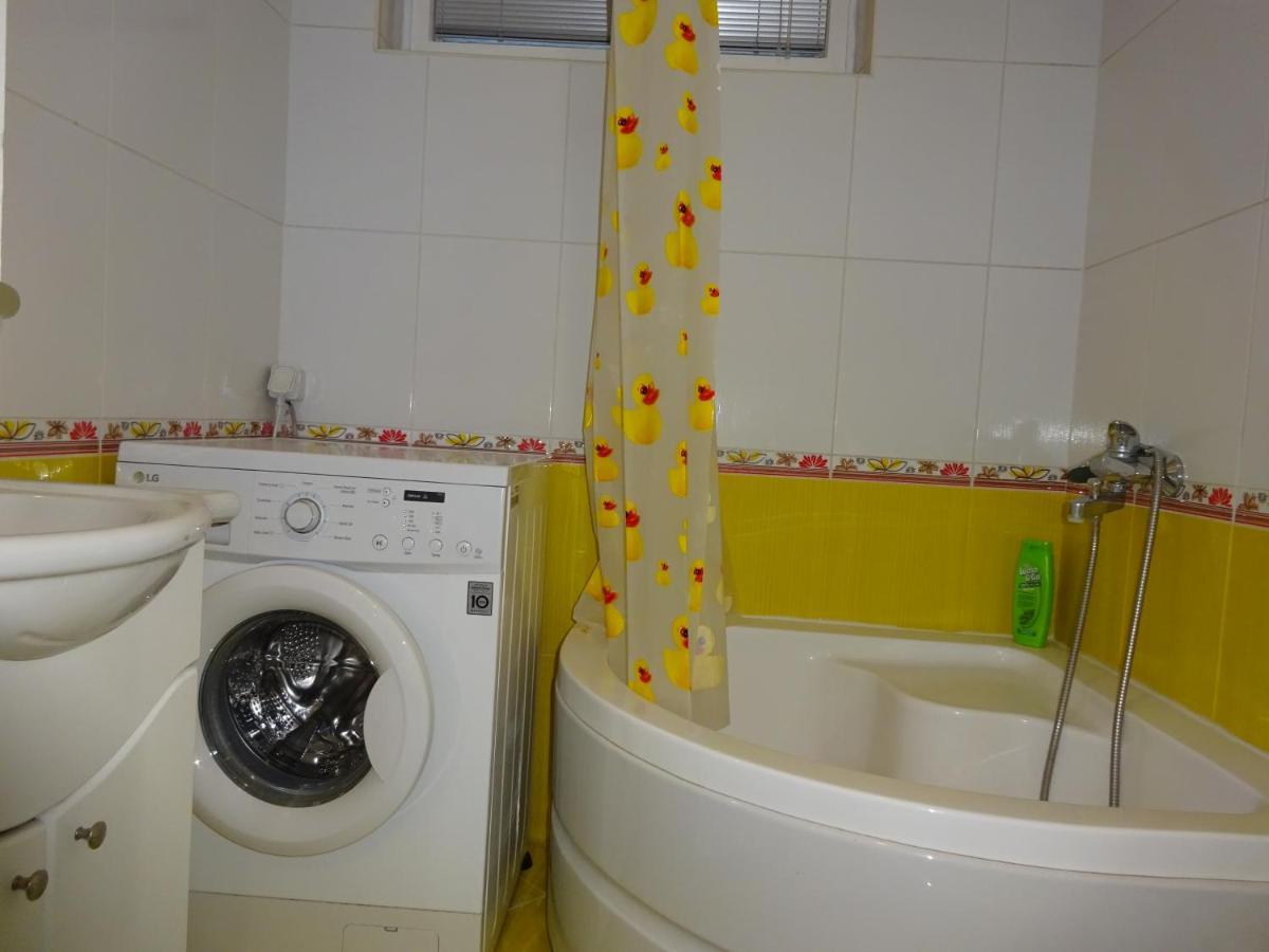 Jasmin White Apartment Skopje Eksteriør bilde